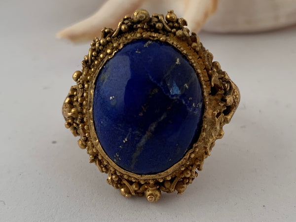 18th Century 22ct Gold and Lapis Lazuli Ring