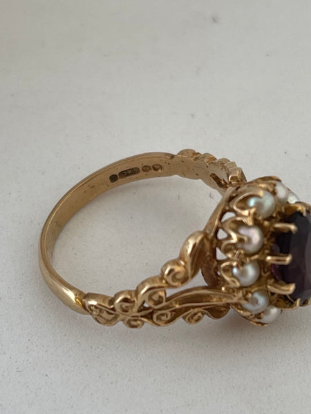 AMETHYST AND PEARL 9ct GOLD RING VICTORIAN STYLE