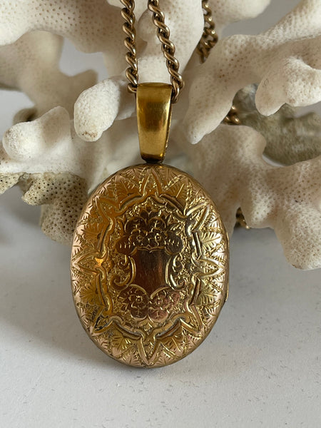 Victorian Large 15ct Gold locket on 9ct Chain