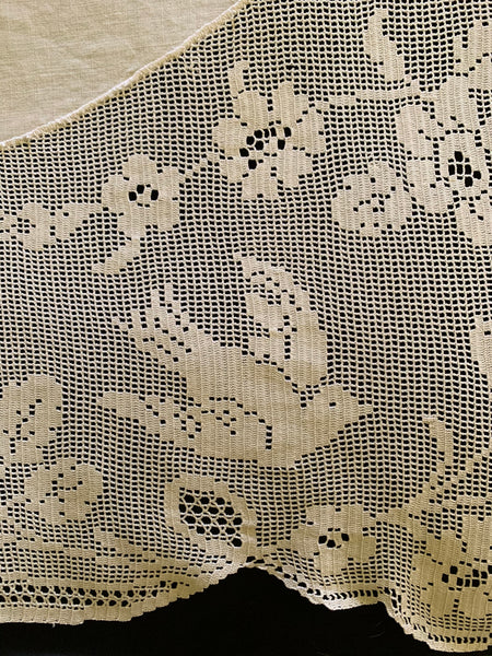 Antique fillet crochet cloth Mary Card design 1920’s