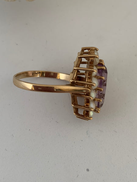 Amethyst and Pearl Ring Vintage 9ct Gold