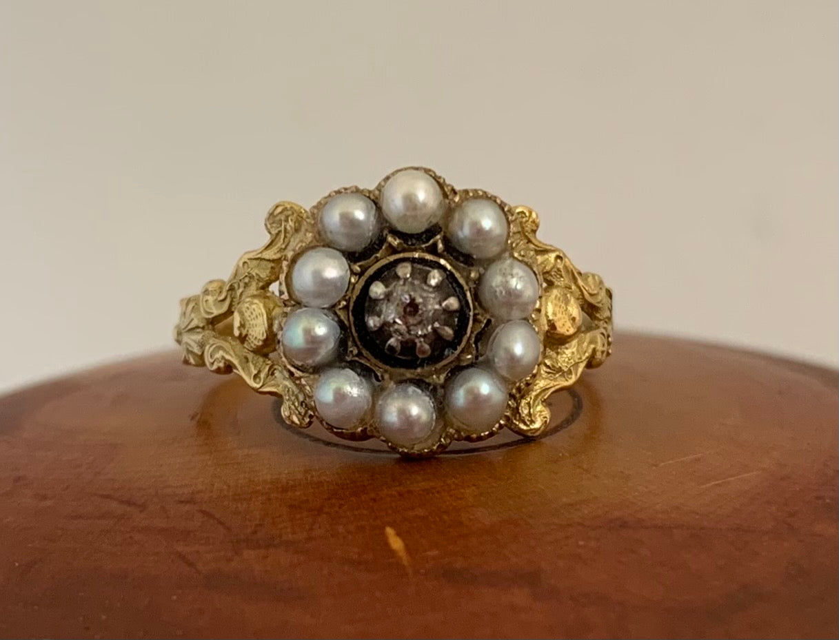 Georgian 18ct Gold Pearl and Diamond Ring with Locket