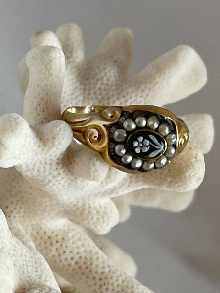 ‘Forget-me-not’ Victorian 1869 9ct Gold Onyx Seed Pearl