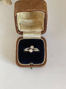 Toi-et-Moi Diamond Ring 1910-20’s